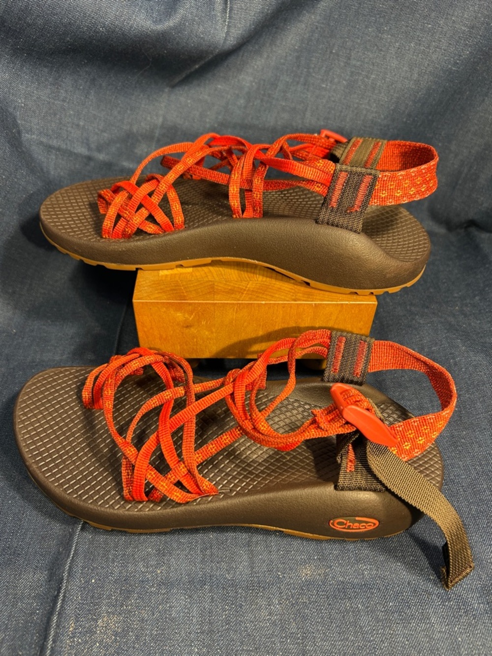 Chaco almost NEW ZX/2 waterproof sandals - Picture 4 of 9